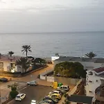 Playa Del Ingles. Al Lado Del Oceano דירה